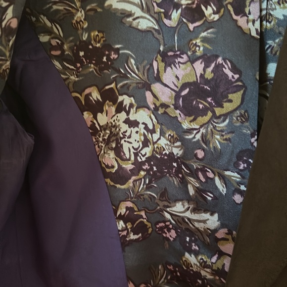 Suede Blazer - Picture 2 of 4